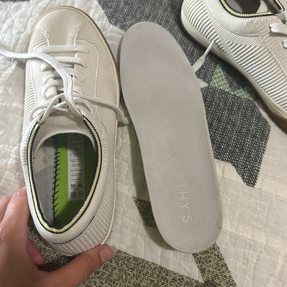 Rothy Lace up Sneaker - Picture 5 of 7